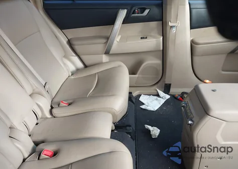 2011 Toyota Highlander Se V6 из США, поврежденный, VIN 5TDBK3EHXBS087599